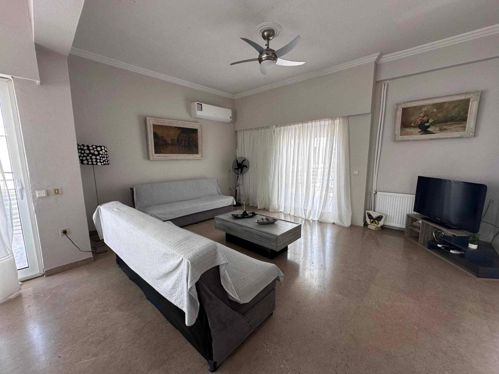 Beach Front Apartment Nea Palatia Zewnętrze zdjęcie