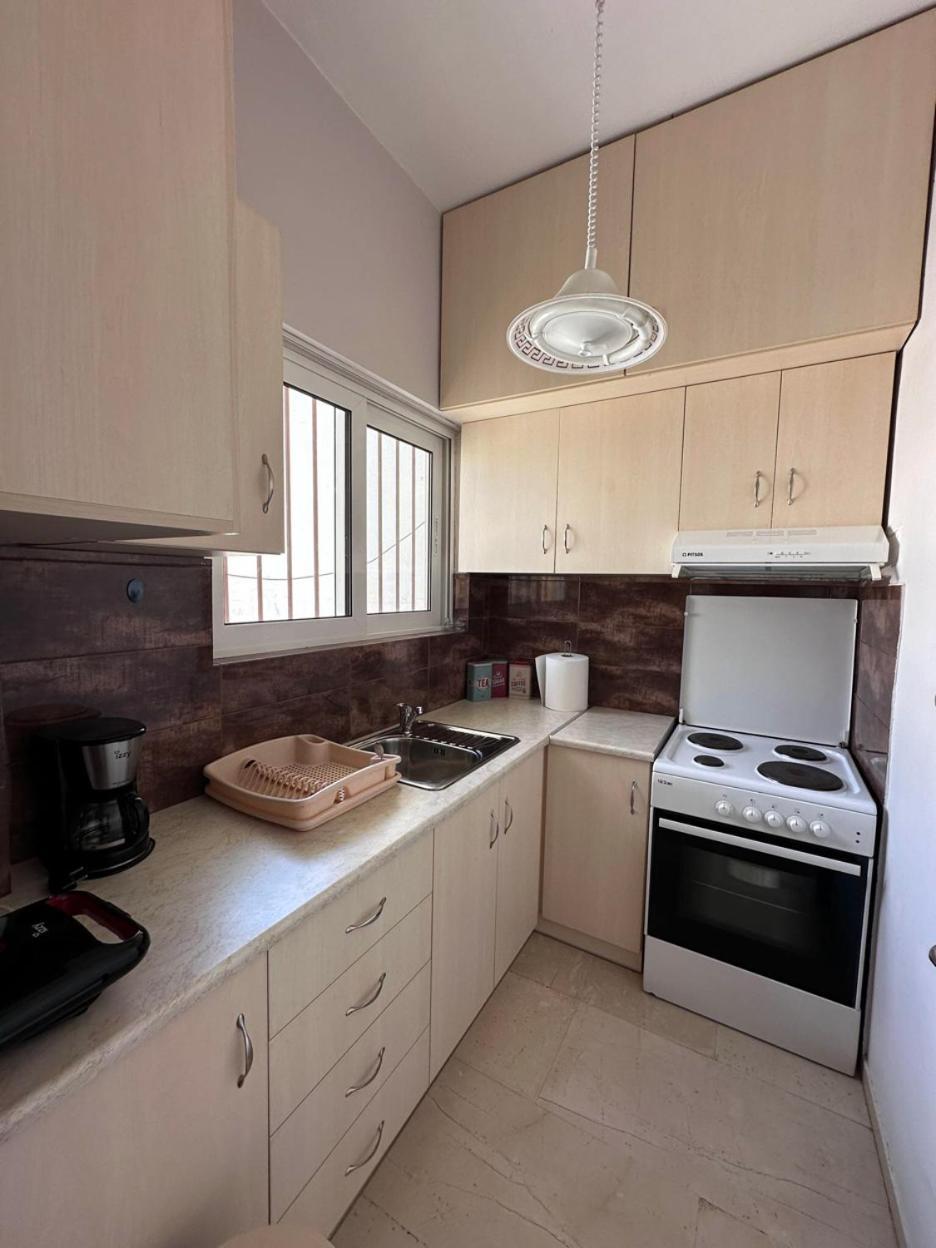 Beach Front Apartment Nea Palatia Zewnętrze zdjęcie